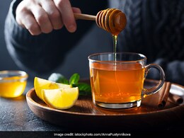 Organic Honey: देखेंः मधुमक्खी के छत्ते से कैसे निकाला जाता है शहद