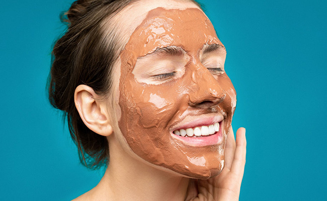 How To Take Care Of Your Skin In Humid Weather?