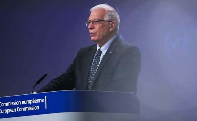 EU Foreign Policy Chief Condemns Attack On Author Salman Rushdie