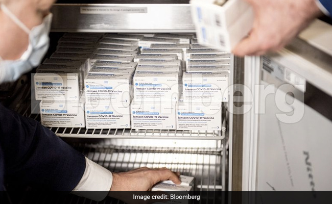 Johnson & Johnson Shot's Future Depends On 15 Cautious Vaccine Experts