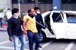 Maharashtra Covid Patient Dies Hours After 'Dharna' With Oxygen Mask Maharashtra Covid Patient Dies Hours After 'Dharna' With Oxygen Mask