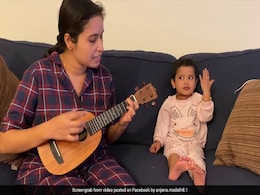बच्ची ने मां के साथ सुरीले अंदाज में गाया दीपिका पादुकोण का सुपरहिट सॉन्ग, मंत्रमुग्ध हो गए लोग - देखें Viral Video बच्ची ने मां के साथ सुरीले अंदाज में गाया दीपिका पादुकोण का सुपरहिट सॉन्ग, मंत्रमुग्ध हो गए लोग - देखें Viral Video
