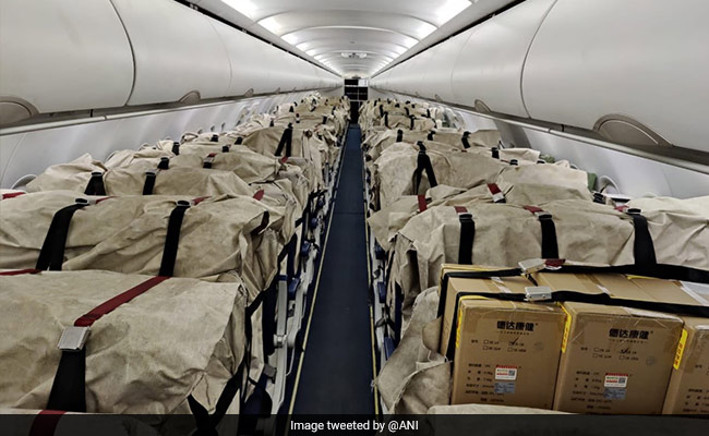 300 Oxygen Concentrators From Hong Kong Reach India