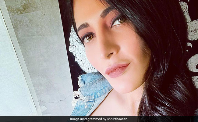 Just Like Shruti Haasan, Rock The Denim On Denim Trend Like A Pro