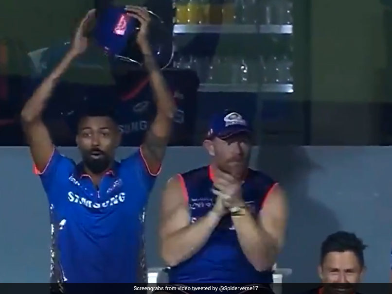 IPL 2021: Suryakumar Yadav's Humongous Six Leaves Hardik Pandya Shell-Shocked. Watch