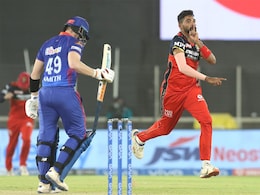 रॉयल चैलेंजर्स बेंगलुरु से रिलीज क्या हुए, इन 3 खिलाड़ियों के लिए सभी टीमों में मच गई छीना झपटी रॉयल चैलेंजर्स बेंगलुरु से रिलीज क्या हुए, इन 3 खिलाड़ियों के लिए सभी टीमों में मच गई छीना झपटी