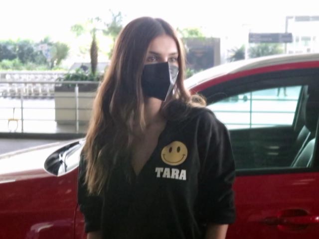 How Janhvi Kapoor, Malaika Arora And Tara Sutaria Spent Their Wednesday