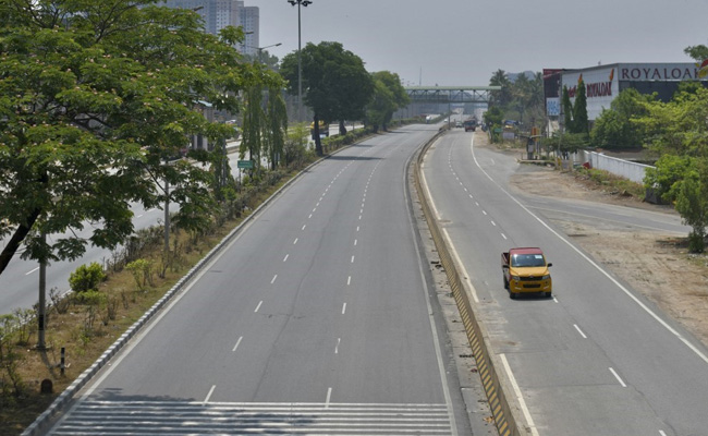 Lockdown In Karnataka For 2 Weeks From Monday As Daily Cases Near 50,000