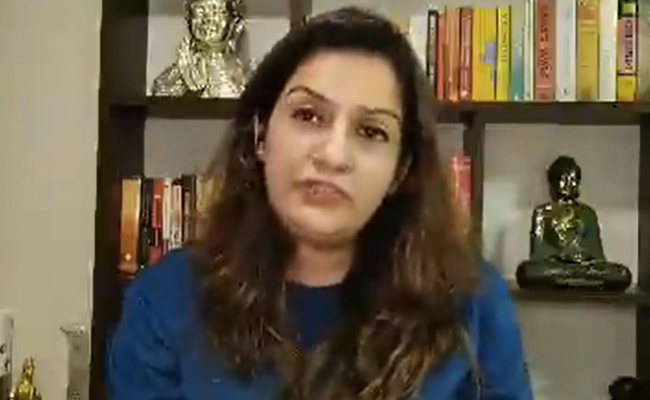 स्वास्थ्य मंत्री हर्षवर्धन के आरोपों पर बोलीं शिवसेना नेता प्रियंका चतुर्वेदी- नेक इरादों से लिखा था खत