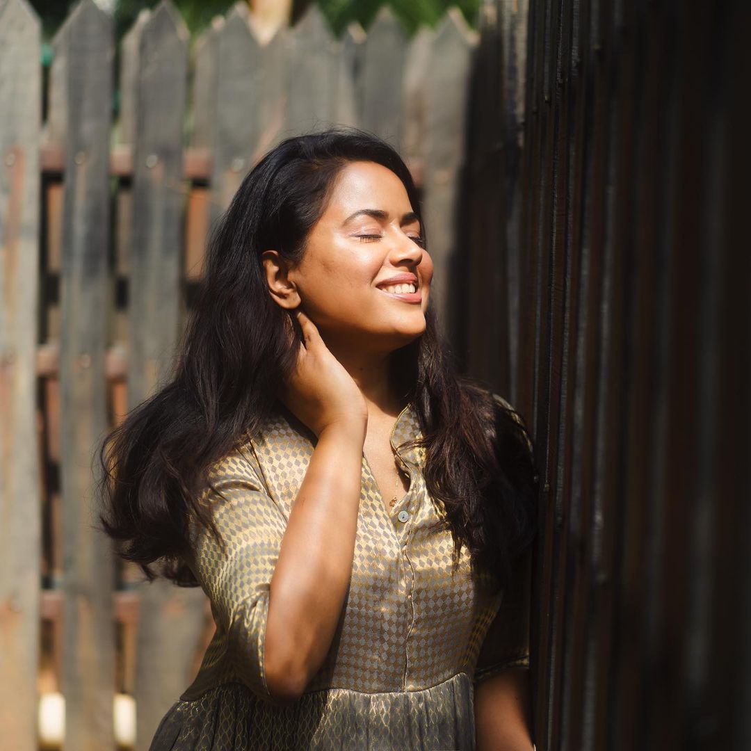 Sameera Reddy’s Latest Video About Coffee Is Oh-So-Relatable. Take A Look.