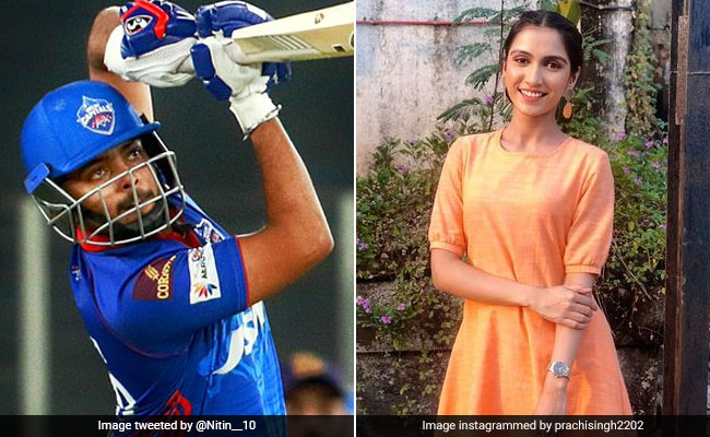 DC vs KKR: पृथ्वी शॉ ने एक ओवर में जड़े 6 चौके तो एक्ट्रेस ने किया रिएक्ट, बोलीं- Proud of You.."