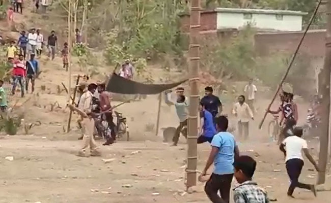 Watch: Cops Go To Stop Mela In Jharkhand Village, Thrashed With Sticks