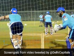 IPL 2021: ऋषभ पंत ने विकेट के पीछे विदेशी खिलाड़ी का उड़ाया मजाक, बोले- 'भारत में स्वागत है...' - देखें Video