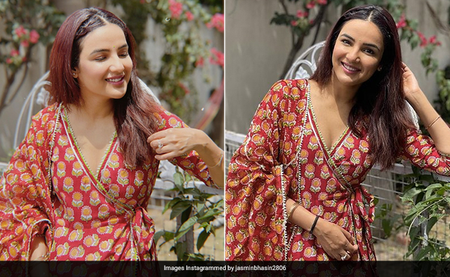 Jasmin Bhasin Keeps Her Summer Ethnic Look Light And Breezy In A Floral <i>Salwar</i> Suit