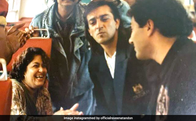 Raveena Tandon Misses "<I>Antakshari</i> In The Bus", Posts Throwback Pics From The 90s