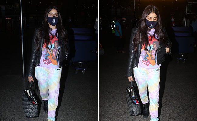 When Hippie Style Meets Biker Chic In Janhvi Kapoor's Latest Airport Look