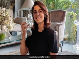 नीतू कपूर ने फैंस के साथ शेयर की 'Anxiety Relief' के लिए खास ड्रिंक, तनाव और चिंता को करती है कम नीतू कपूर ने फैंस के साथ शेयर की 'Anxiety Relief' के लिए खास ड्रिंक, तनाव और चिंता को करती है कम