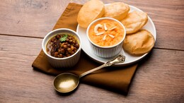Guru Purnima 2022: How To Make Classic Poori-Choley-Halwa For Bhog (Recipes Inside)