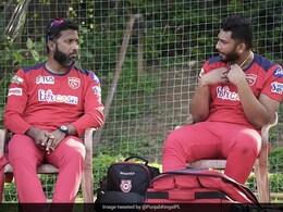 IPL 2021: Punjab Kings' "Main Hoon Na" Twist To Wasim Jaffer's Chat With Shahrukh Khan IPL 2021: Punjab Kings' "Main Hoon Na" Twist To Wasim Jaffer's Chat With Shahrukh Khan