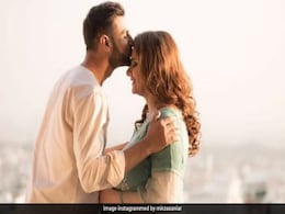 शादी की 11वीं सालगिरह पर सानिया ने किया शोएब मलिक को विश, बोलीं- परेशान करती रहूंगी..देखें Photo शादी की 11वीं सालगिरह पर सानिया ने किया शोएब मलिक को विश, बोलीं- परेशान करती रहूंगी..देखें Photo