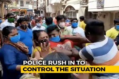 BJP, Trinamool Clash Near Bengal Polling Booth Amid 5th Phase Voting BJP, Trinamool Clash Near Bengal Polling Booth Amid 5th Phase Voting