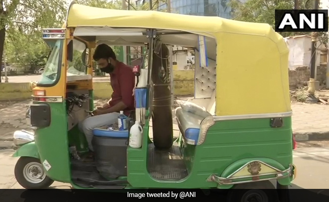 Bhopal Auto-Driver Turns 3-Wheeler Into Ambulance, Offers Free Service