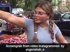 1650 रुपये की सब्जी देख दुकानदार पर भड़कीं राखी सावंत, खूब किया हंगामा- देखें Video