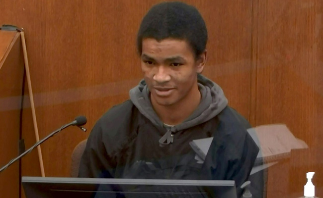 'He Was High': Store Cashier Who Chatted With George Floyd Testifies At Ex-Officer's Trial