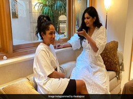 "Caption This," Wrote Rhea Kapoor, So Bestie Masaba Gupta Did "Caption This," Wrote Rhea Kapoor, So Bestie Masaba Gupta Did