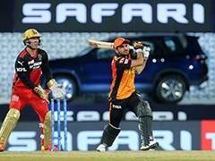 IPL 2021 Live: Warner Departs Soon After Fifty, Pandey Going Strong