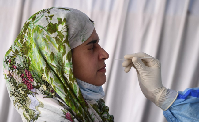 उत्तर प्रदेश में कोरोना का कहर जारी, पिछले 24 घंटे में आये 29754 नए मरीज, 163 लोगों की मौत