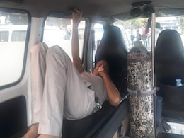 MP : ऑक्सीजन की कमी से जूझ रहे अस्पताल, सरकार ने कहा- दिल्ली बात कर रहे हैं MP : ऑक्सीजन की कमी से जूझ रहे अस्पताल, सरकार ने कहा- दिल्ली बात कर रहे हैं