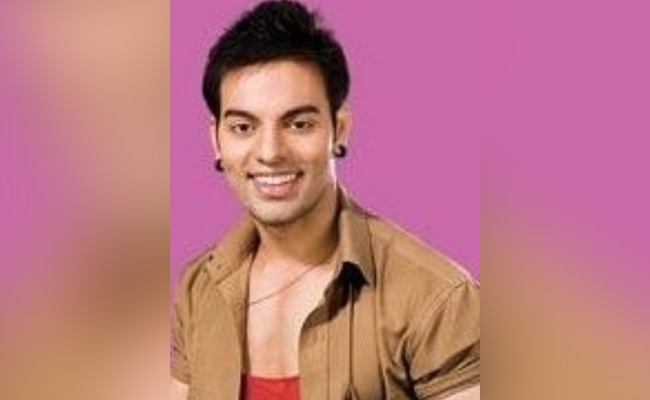 TV कलाकार गौरव दीक्षित के फ्लैट से भारी मात्रा में ड्रग्स बरामद, NCB की कार्रवाई