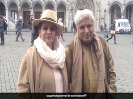 Viral: Shabana Azmi Singing Javed Akhtar's Version Of <i>Abhi Na Jao</i> Is The Sweetest Thing On The Internet Today Viral: Shabana Azmi Singing Javed Akhtar's Version Of <i>Abhi Na Jao</i> Is The Sweetest Thing On The Internet Today
