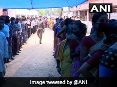 Pics: Fourth Phase Of Voting For West Bengal Elections Begins