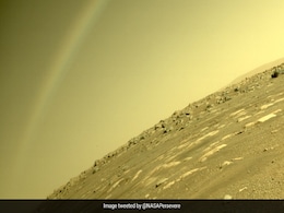 NASA के मार्स रोवर ने खींची मंगल ग्रह पर दिखे इंद्रधनुष की तस्वीर, जानें क्या है इस वायरल फोटो का सच NASA के मार्स रोवर ने खींची मंगल ग्रह पर दिखे इंद्रधनुष की तस्वीर, जानें क्या है इस वायरल फोटो का सच