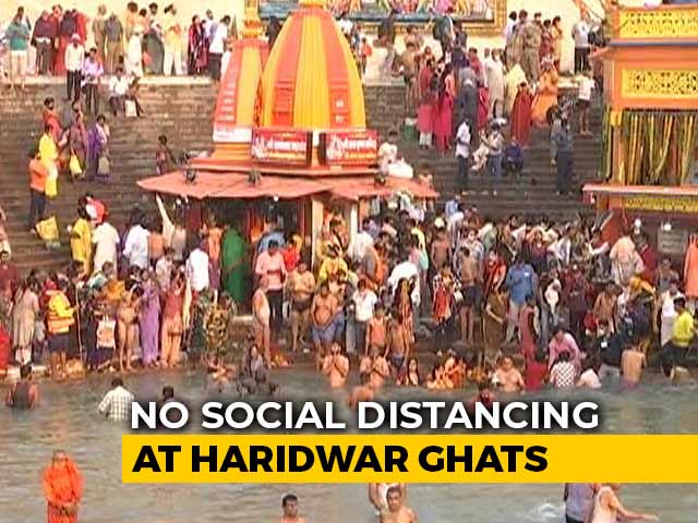 Thousands, Many Maskless, Gather For Kumbh Mela Amid India Covid Battle