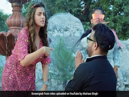 Akshara Singh ने बताया 'बॉयफ्रेंड बदलने का नया तरीका' तो YouTube पर Video ने मचाई धूम Akshara Singh ने बताया 'बॉयफ्रेंड बदलने का नया तरीका' तो YouTube पर Video ने मचाई धूम