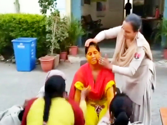 Watch: Rajasthan Cop's <i>Haldi</i> At Police Station Because She Couldn't Get Leave