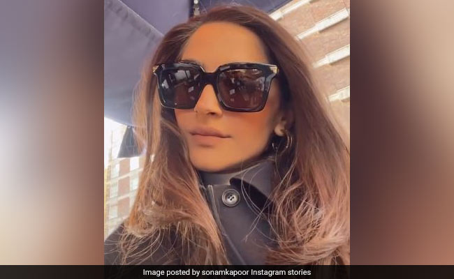 Sonam Kapoor Proves That Even In Summer, Black Definitely Doesn't Go Out Of Style