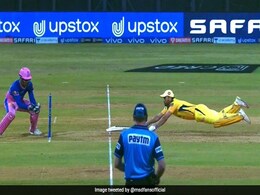 CSK v RR: धोनी ने चीते सी तेजी दिखाकर पिच पर लगा दी डाइव, खुद को रन आउट होने से ऐसे बचा लिया CSK v RR: धोनी ने चीते सी तेजी दिखाकर पिच पर लगा दी डाइव, खुद को रन आउट होने से ऐसे बचा लिया
