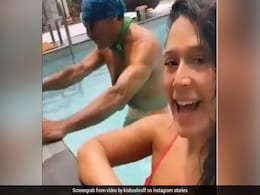 Krishna Shroff पिता जैकी श्रॉफ संग पूल में कर रही थीं चिल, मसल्स देख बेटी ने यूं की तारीफ- देखें Video Krishna Shroff पिता जैकी श्रॉफ संग पूल में कर रही थीं चिल, मसल्स देख बेटी ने यूं की तारीफ- देखें Video