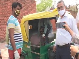 दिल्ली में कोविड सेंटर के बाहर मां की ऑटो में मौत हो गई, बेटा मदद के लिए गुहार लगाता रहा दिल्ली में कोविड सेंटर के बाहर मां की ऑटो में मौत हो गई, बेटा मदद के लिए गुहार लगाता रहा