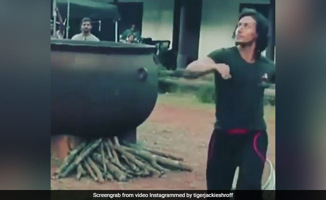 Tiger Shroff Plays Football In A Throwback From <i>Baaghi</i> Sets. Oh Wait, That's A Coconut