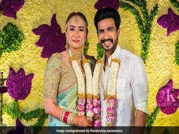 Jwala Gutta Weds Vishnu Vishal: शादी के बंधन में बंधे ज्वाला गुट्टा और विष्णु विशाल, देखें Photo Jwala Gutta Weds Vishnu Vishal: शादी के बंधन में बंधे ज्वाला गुट्टा और विष्णु विशाल, देखें Photo