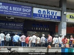 Extension of Excise Licenses Of Liquor Vends, Pubs In Delhi Approved