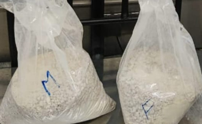 Heroin Worth Rs 98 Crore Seized From 2 Passengers At Delhi Airport