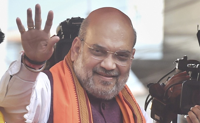 Amit Shah Campaigns In Mamata Banerjee's Backyard Bhabanipur For Actor Rudranil Ghosh