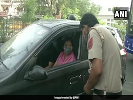 वीकेंड कर्फ्यू ने थामी दिल्ली की रफ्तार, नाइट कर्फ्यू वाले ई-पास इस बंदी में भी लागू वीकेंड कर्फ्यू ने थामी दिल्ली की रफ्तार, नाइट कर्फ्यू वाले ई-पास इस बंदी में भी लागू