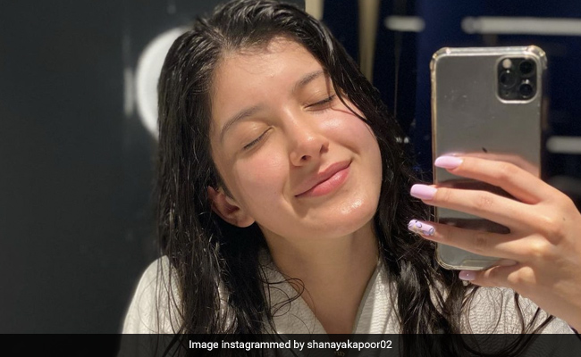 The Internet Can't Get Enough Of Shanaya Kapoor's Latest Post